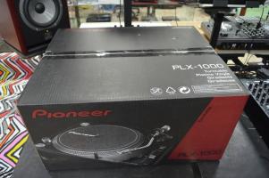 Фото Первый взгляд изнутри Pioneer PLX-1000 - Обзор профессионального винилового проигрывателя.