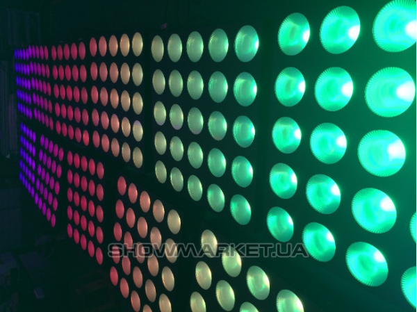 Фото LED бліндер Free Color BLC 2530 RGB L