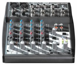 Микшерный пульт Behringer XENYX 802