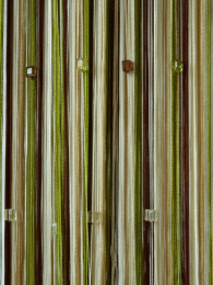 Шторы нити Радуга Стеклярус белый шоколад бежевый и оливковый с квадратным прозрачным коричневым и салатовым камнем № 130
