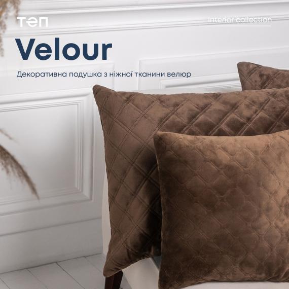 Фото Подушка декоративна  VELOUR  50*70 см коричневий