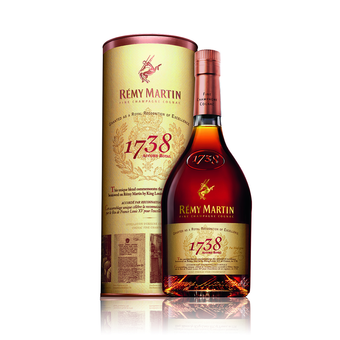 Коньяк Remy Martin 1738 Accord Royal 0,7 л в подарунковій упаковці