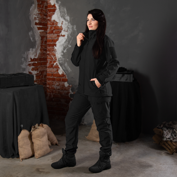 Фото Жіноча куртка Pani SoftShell Чорна