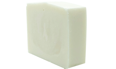 Белое хозяйственное мыло обладает очень высокой очищающей способностью.