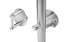 Fijación lateral del poste