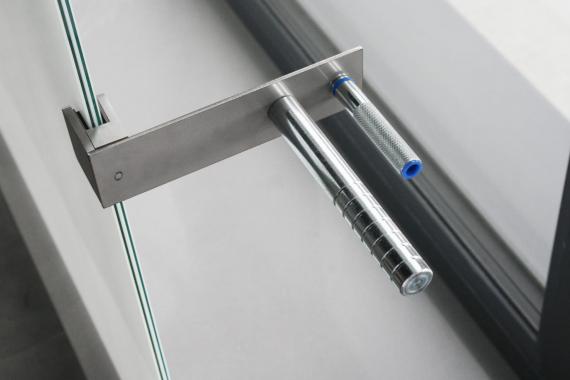 Foto Barra plana para balcón francés 175x45x4/45x45mm, AISI 304, SATINADO