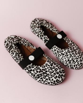 Балетки жіночі OMG EXCLUSIVE white leo р.39