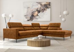 SOFÁ GRANDE CON PATAS ALTAS CABEZALES RECLINABLES 300 CM X 250 CM JEZZI MOSTAZA