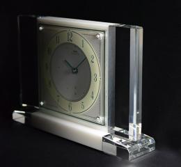 Настольные часы Seiko AHW564W