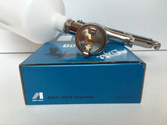 Фото Краскопульт IWATA W400  дюза 1.2