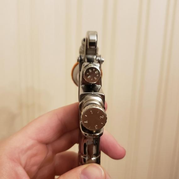 Фото Anest Iwata LPH400 LV4 1.3мм