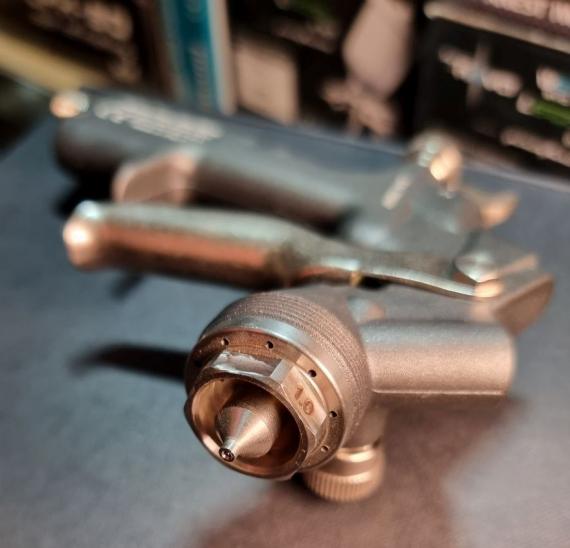 Фото ANI R160-T  1,2 HPS мини краскопульт под базу , подбор красок , окраску кожи , аэрографию