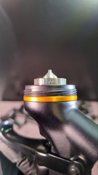 Фото Devilbiss DV1 C+  1.3 mm с бачком
