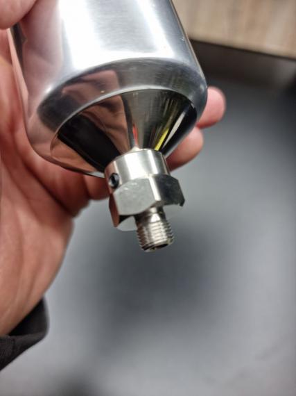 Фото IWATA LPH  80 алюминиевый  бачок 150 мл /дюзы  0.8 / 1.0 / 1.2 мм