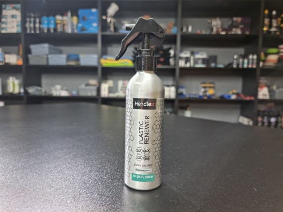 Фото HENDLEX PLASTIC RENEWER 200 ml восстановление пластика , винила и резины