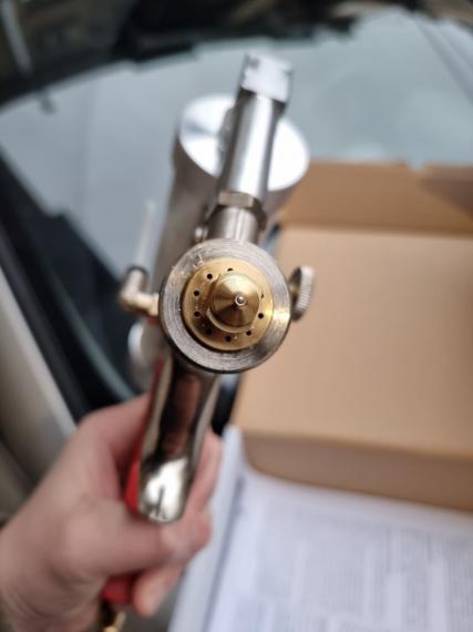 Фото CARSYSTEM MS AIR GUN пистолет для распыляемого герметика