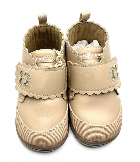 Foto KERI CAMEL DE TITANITOS