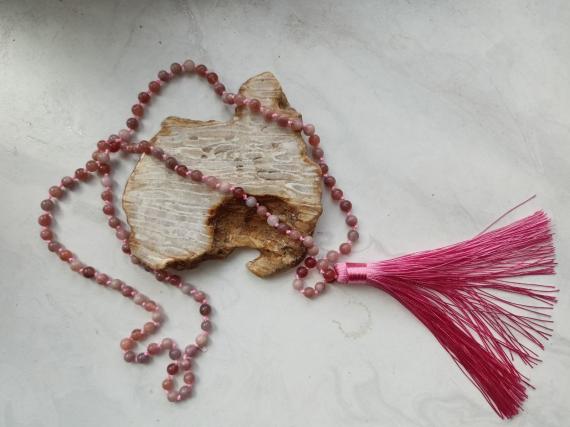 Фото Четки мала из солнечного камня