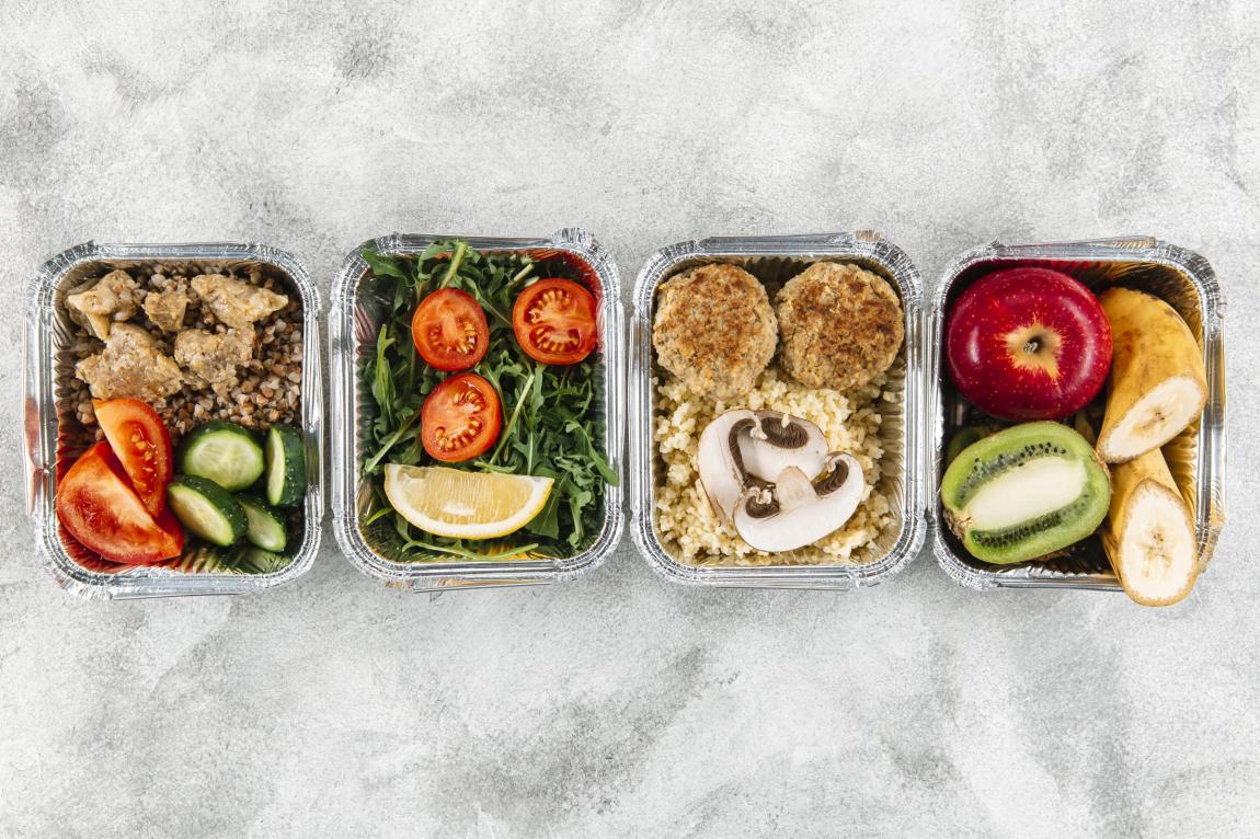 El Gobierno amplía las restricciones a los alimentos ultraprocesados en los centros públicos